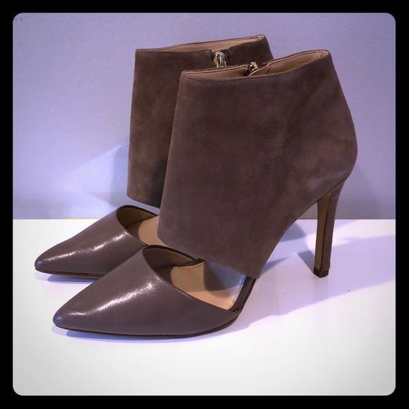Banana Republic Shoes - Banana Republic booties Banana Republic Shoes - Banana Republic booties